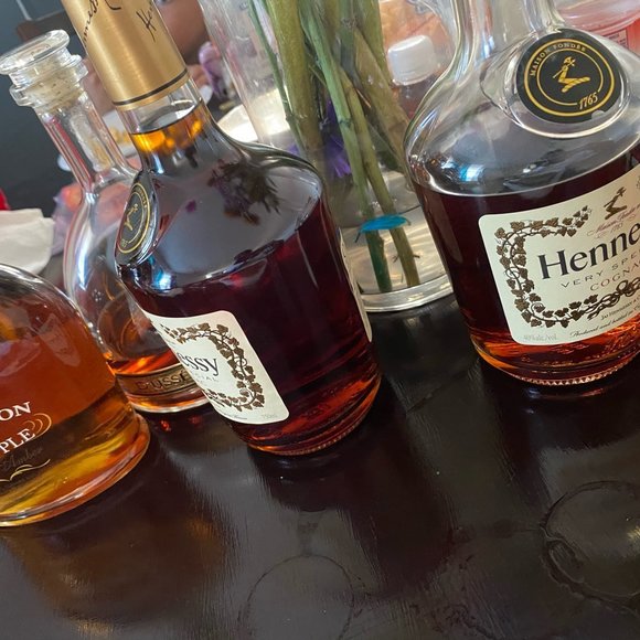 Meet your Posher, Ricky - Picture 1 of 1